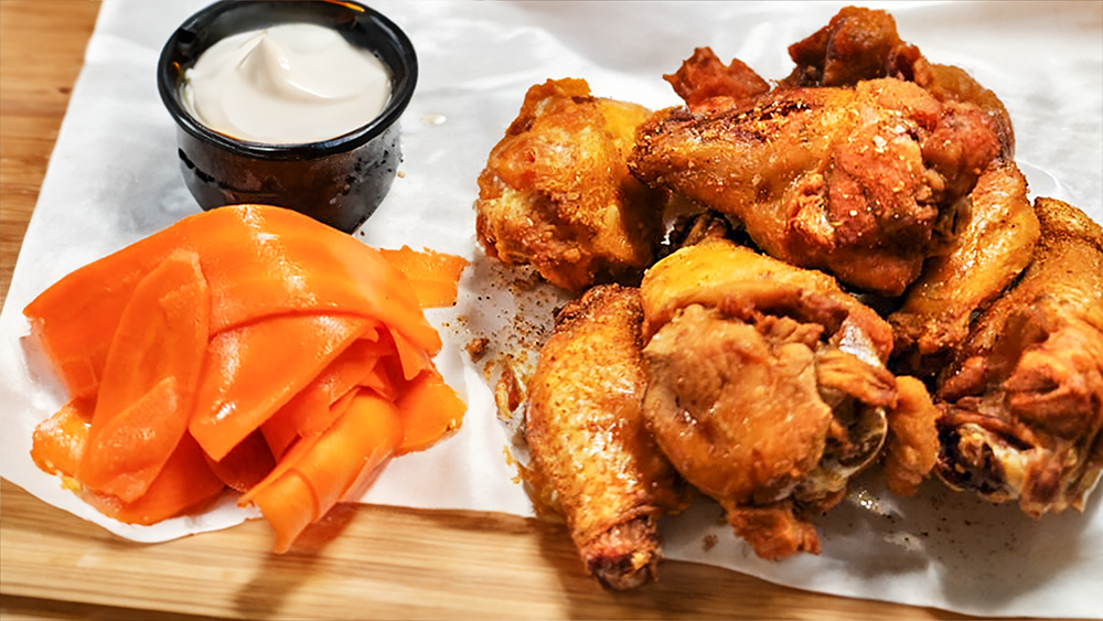 49th State, Award winning smoked wings